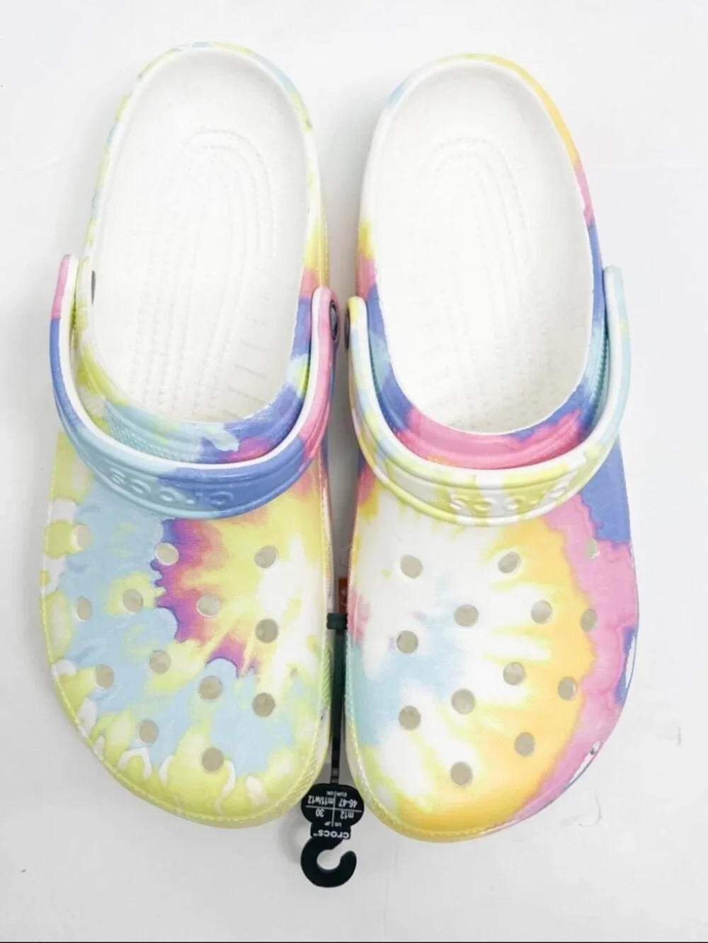 Crocs Classic Tie-Dye Graphic Clog
